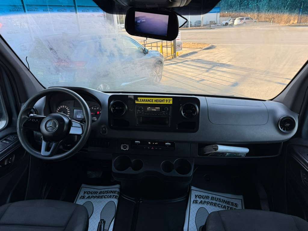 Used 2019 Mercedes-Benz Sprinter 144 image 16