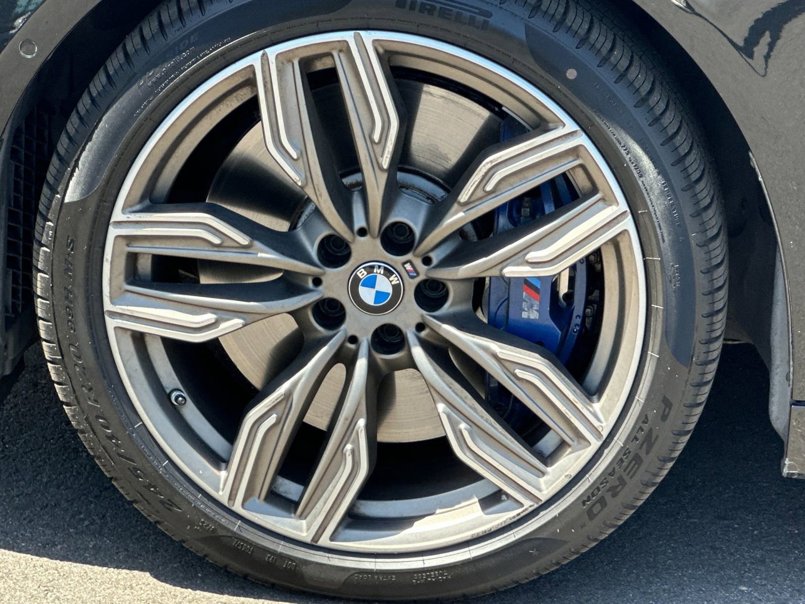 Used 2019 BMW M760i xDrive w/ Luxury Rear Seating Package AWD/4WD image 32