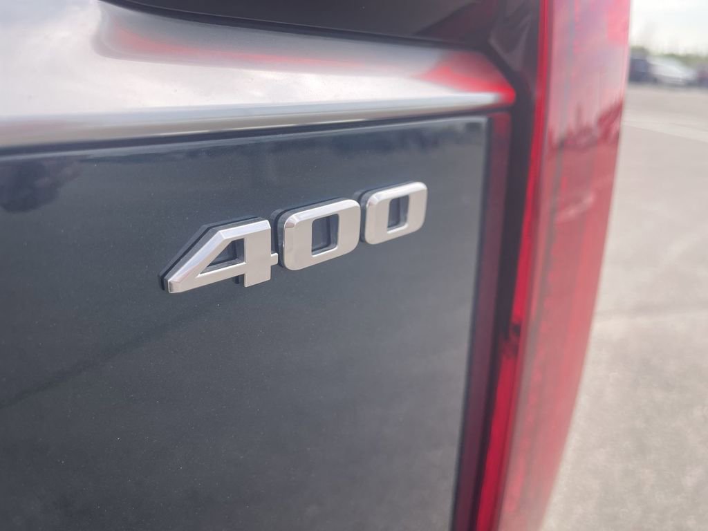 Used 2024 Cadillac XT6 Premium Luxury w/ LPO, Floor Liner Package image 13