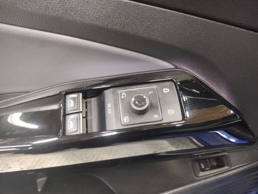 Used 2022 Volkswagen ID.4 Pro S image 20