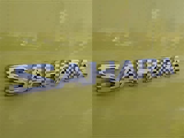 Used 2023 Jeep Wrangler Sahara w/ Cold Weather Group image 14