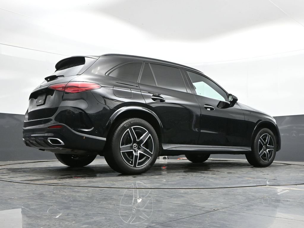 Used 2023 Mercedes-Benz GLC 300 image 35