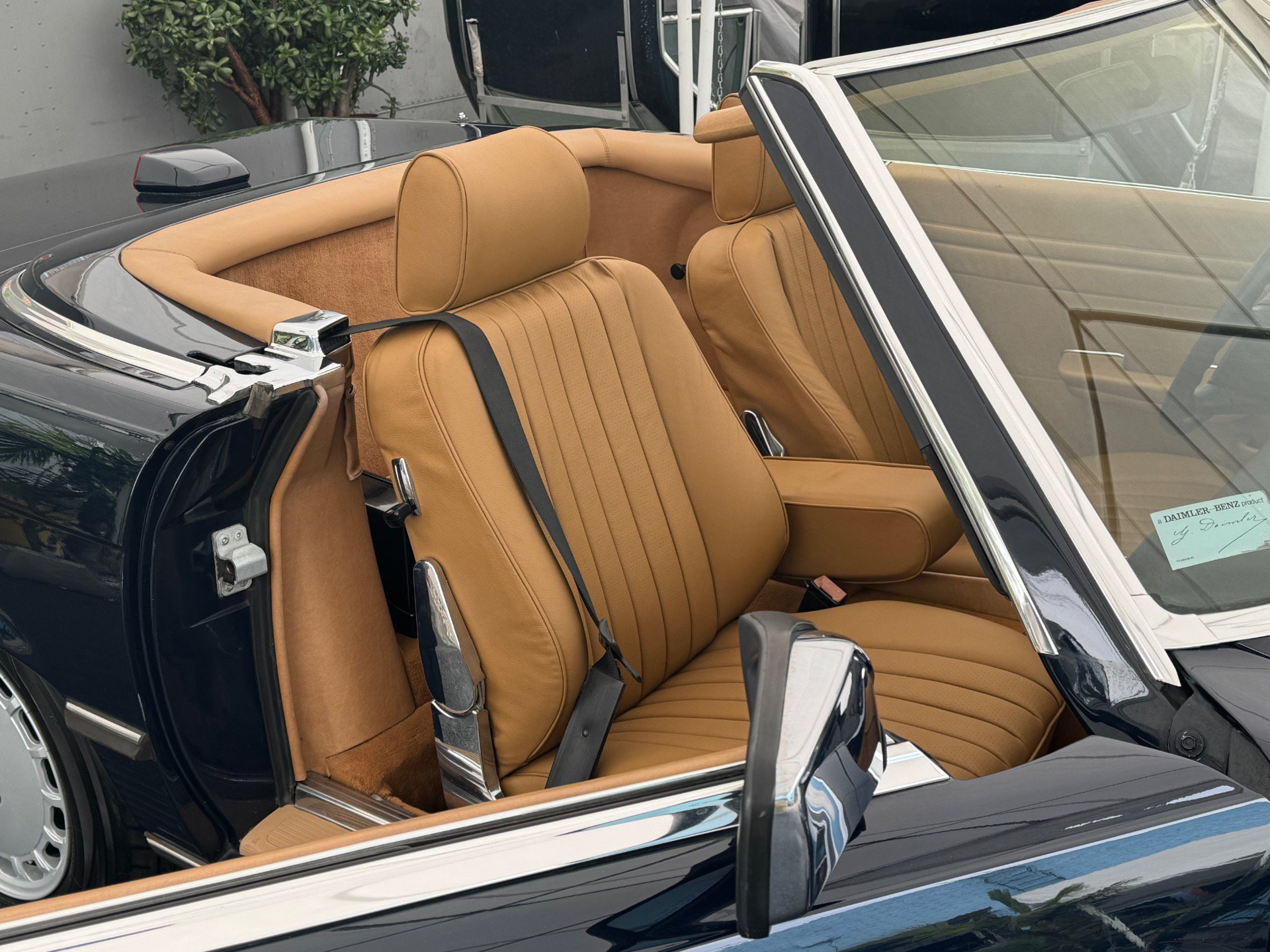 Used 1987 Mercedes-Benz 560 SL image 13