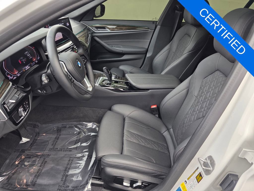 Used 2021 BMW 540i w/ Convenience Package RWD image 9