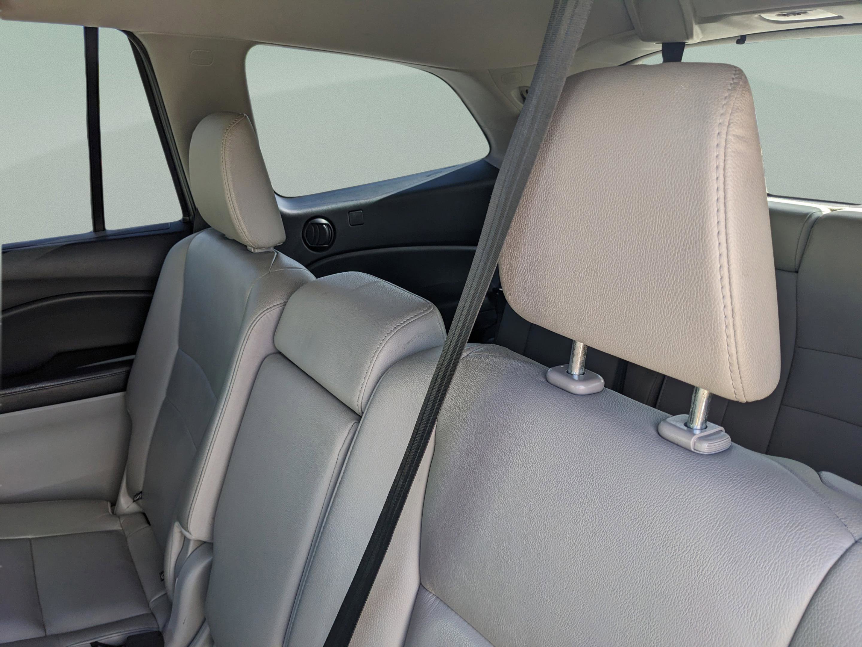 Used 2018 Honda Pilot EX-L image 19