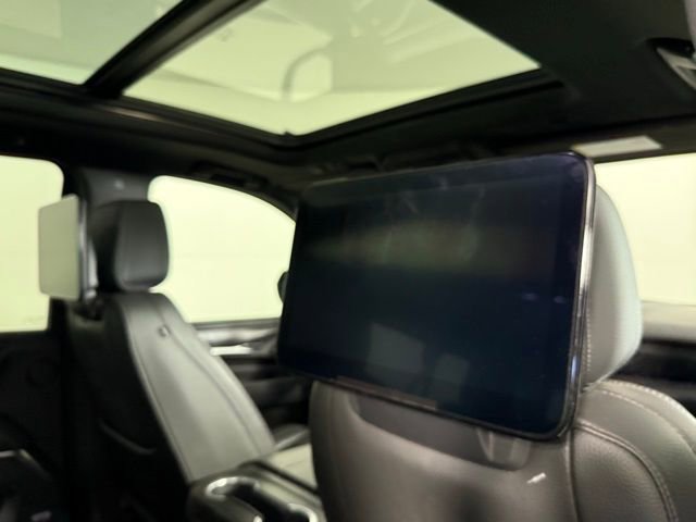 Used 2021 GMC Yukon XL Denali image 33