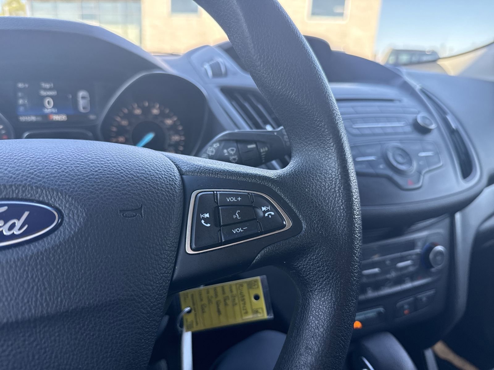 Used 2018 Ford Escape SE image 23