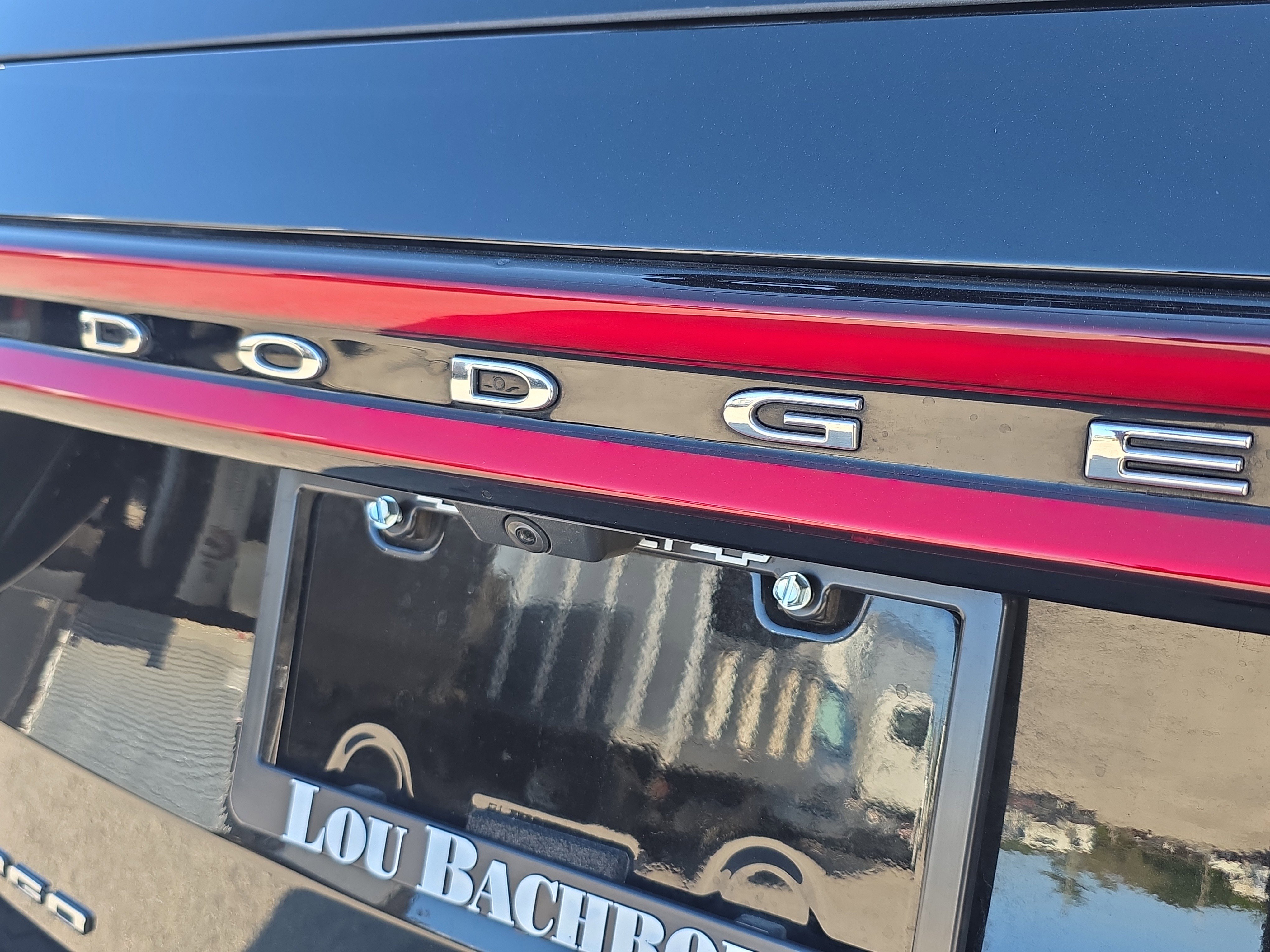 Used 2023 Dodge Durango SXT AWD/4WD image 9