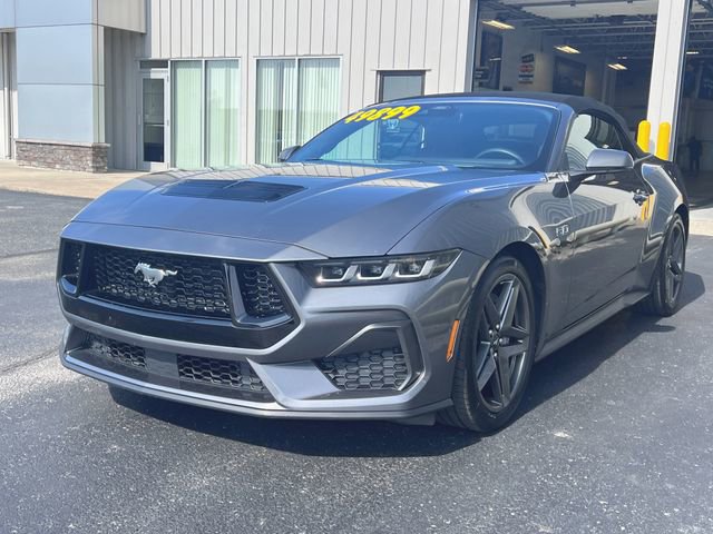 Used 2024 Ford Mustang GT Premium RWD image 4