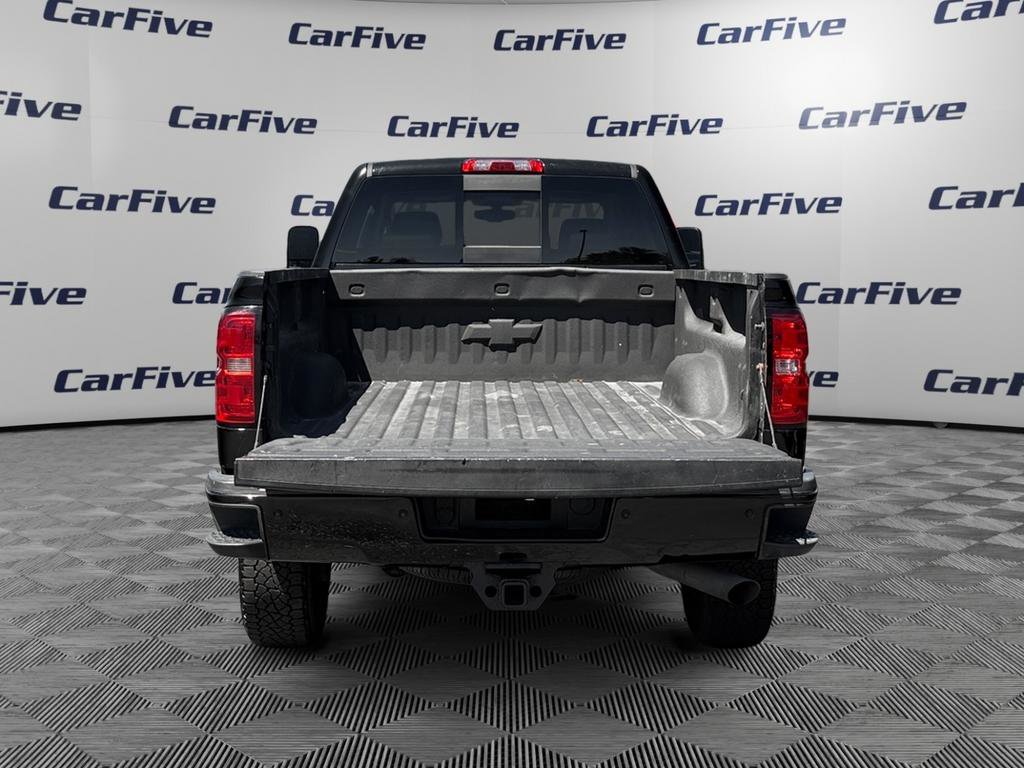 Used 2017 Chevrolet Silverado 2500 LTZ w/ Midnight Edition AWD/4WD image 11