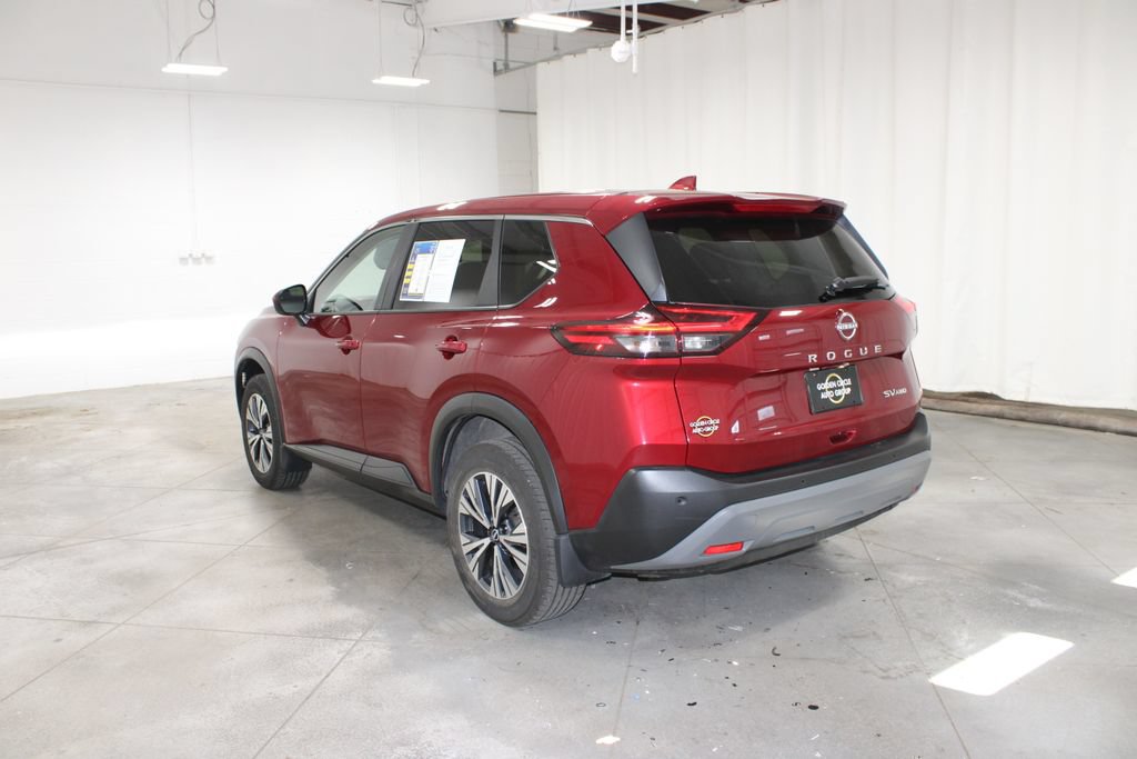 Used 2023 Nissan Rogue SV AWD/4WD image 7