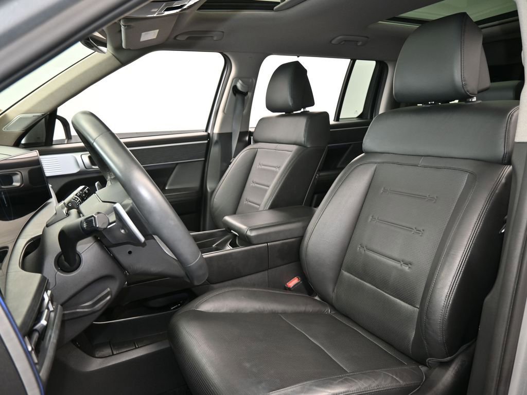 Used 2024 Hyundai Santa Fe Limited image 10