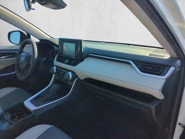 Certified 2022 Toyota RAV4 XLE w/ Convenience Package FWD image 25