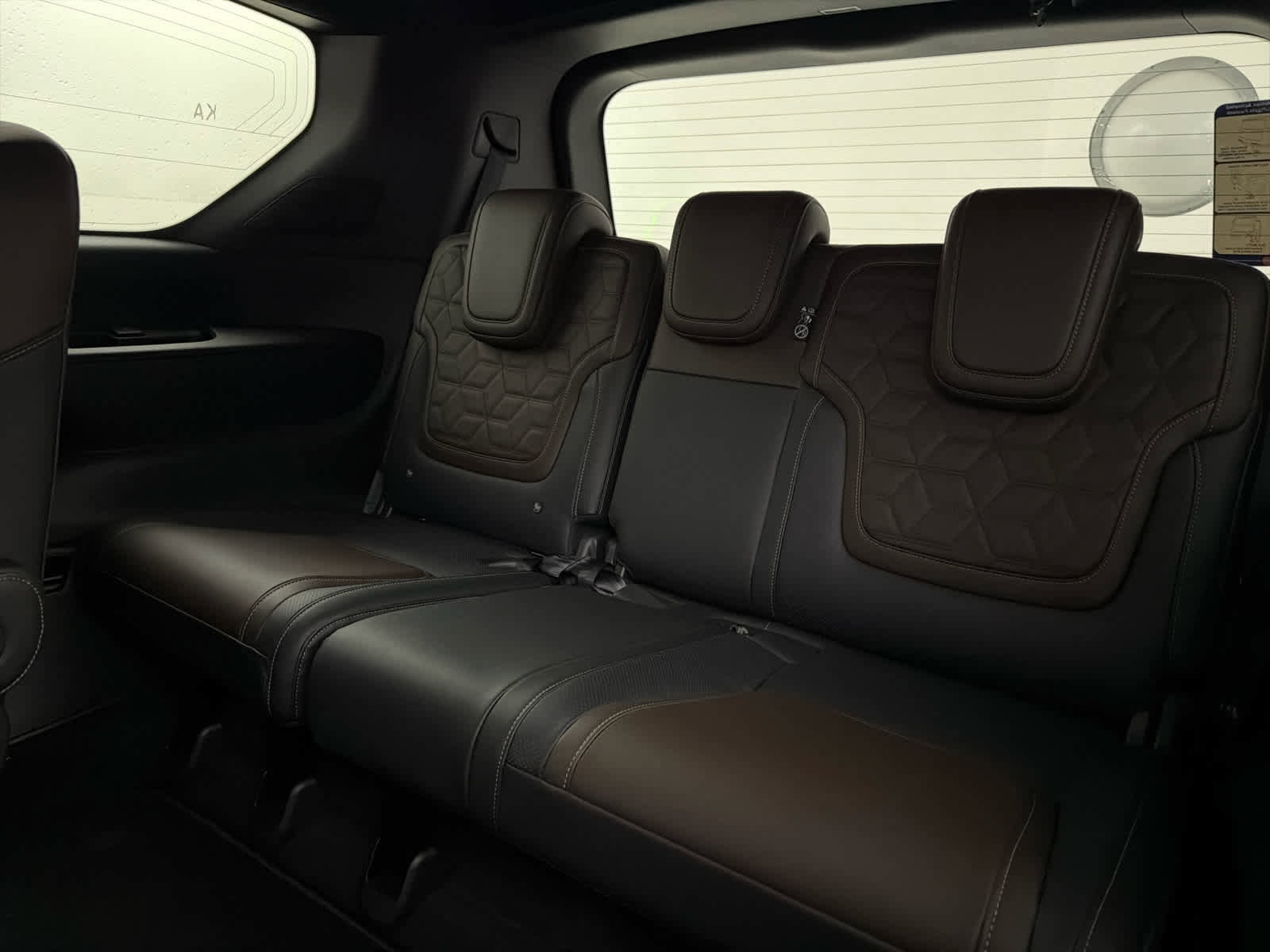 New 2026 Nissan Armada Platinum image 12