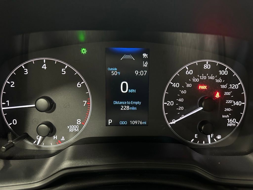 Used 2025 Toyota Corolla SE image 23