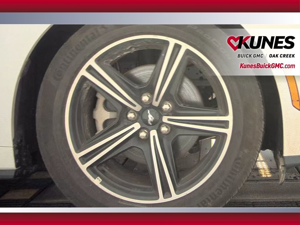 Used 2024 Ford Mustang Premium image 10