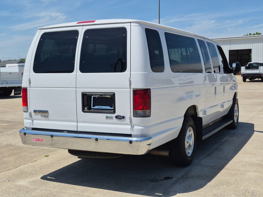 Used 2011 Ford E-350 and Econoline 350 XLT RWD image 7