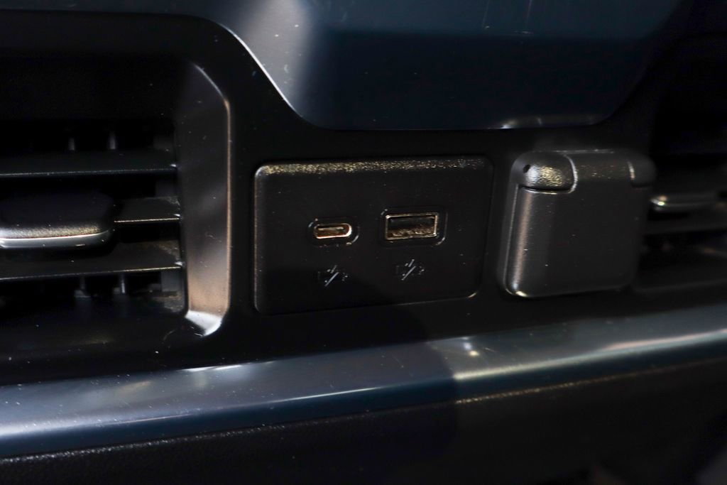 Used 2022 GMC Sierra 2500 Denali image 54