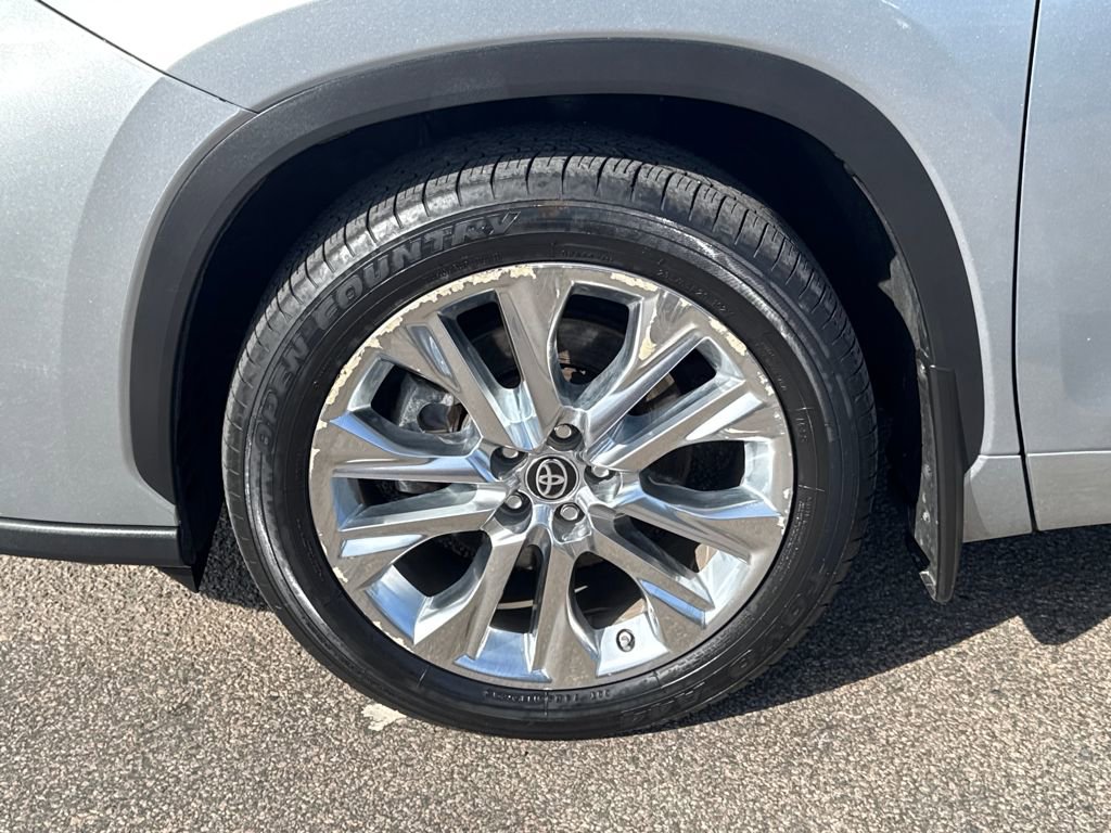 Used 2021 Toyota Highlander Limited AWD/4WD image 43