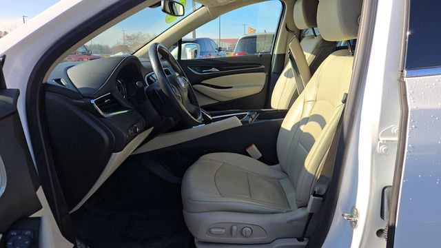 Used 2019 Buick Enclave Essence image 4