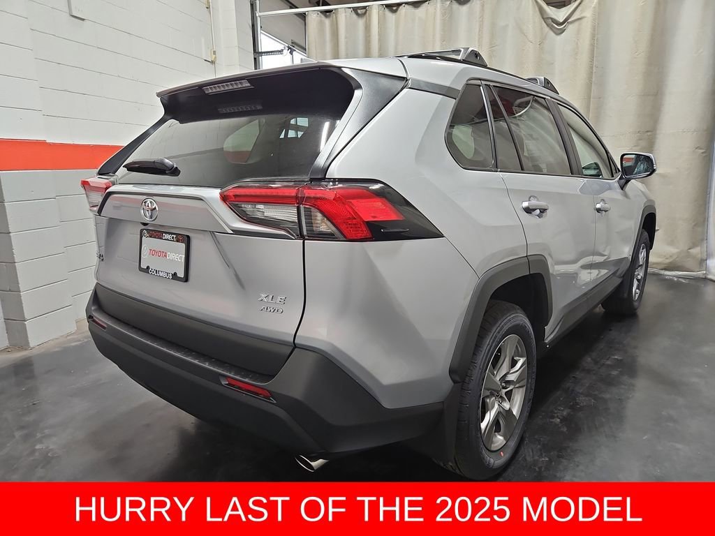 New 2025 Toyota RAV4 XLE image 7