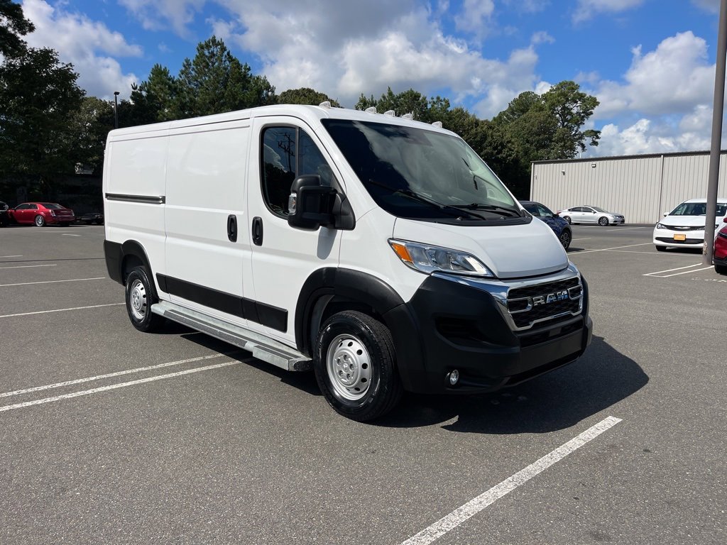Used 2023 RAM ProMaster 2500 image 4