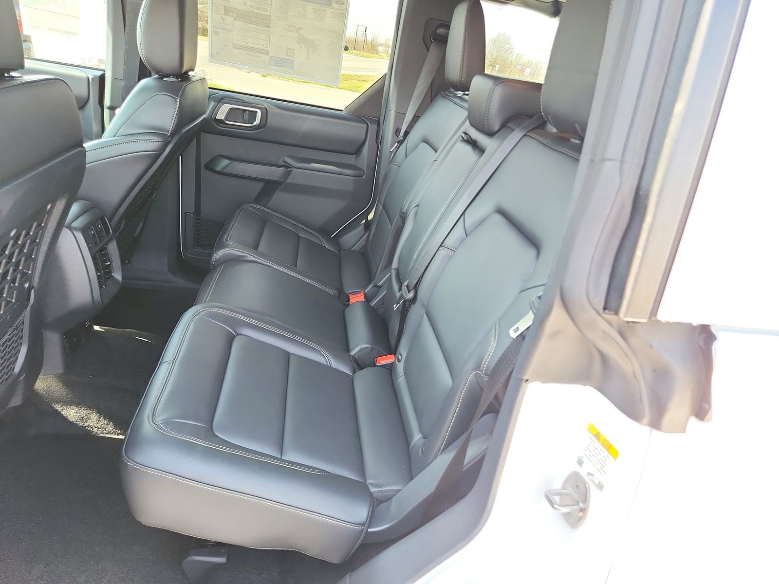 New 2026 Ford Bronco Badlands w/ Sasquatch Package image 24