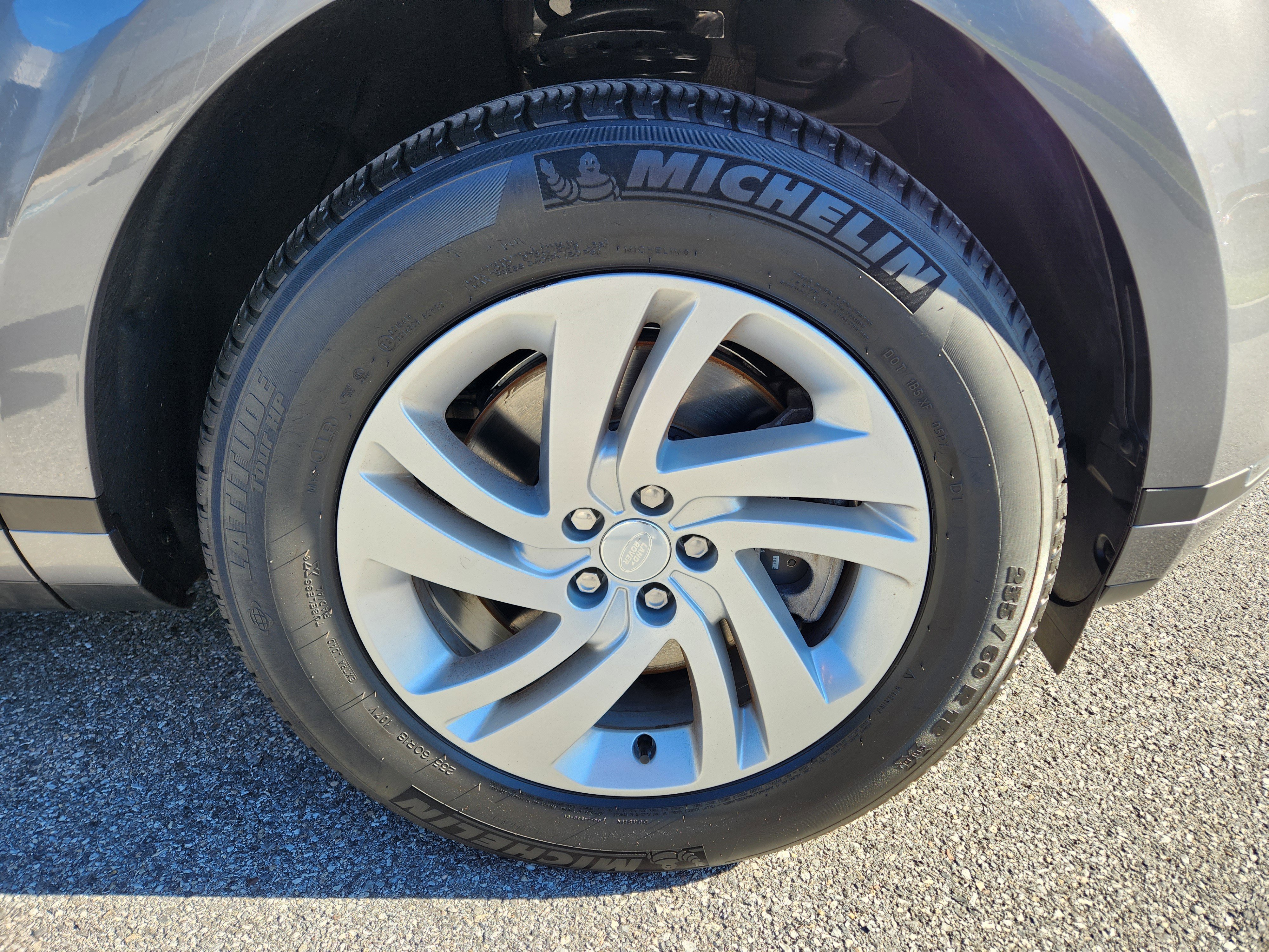 Certified 2026 Land Rover Range Rover Evoque S image 7