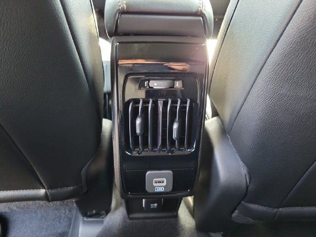 New 2026 Jeep Compass Latitude AWD/4WD image 9