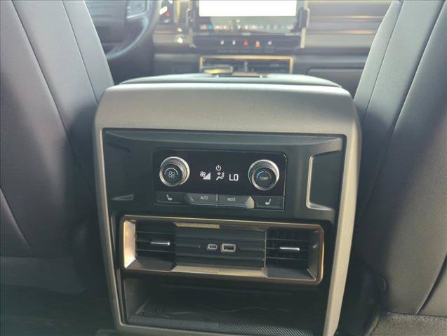 Used 2025 GMC Hummer EV 2X w/ LPO, Illumination Package AWD/4WD image 19