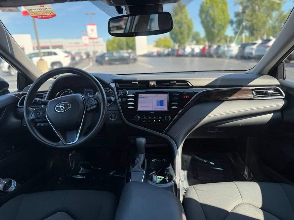 Used 2020 Toyota Camry LE w/ Convenience Package FWD image 20