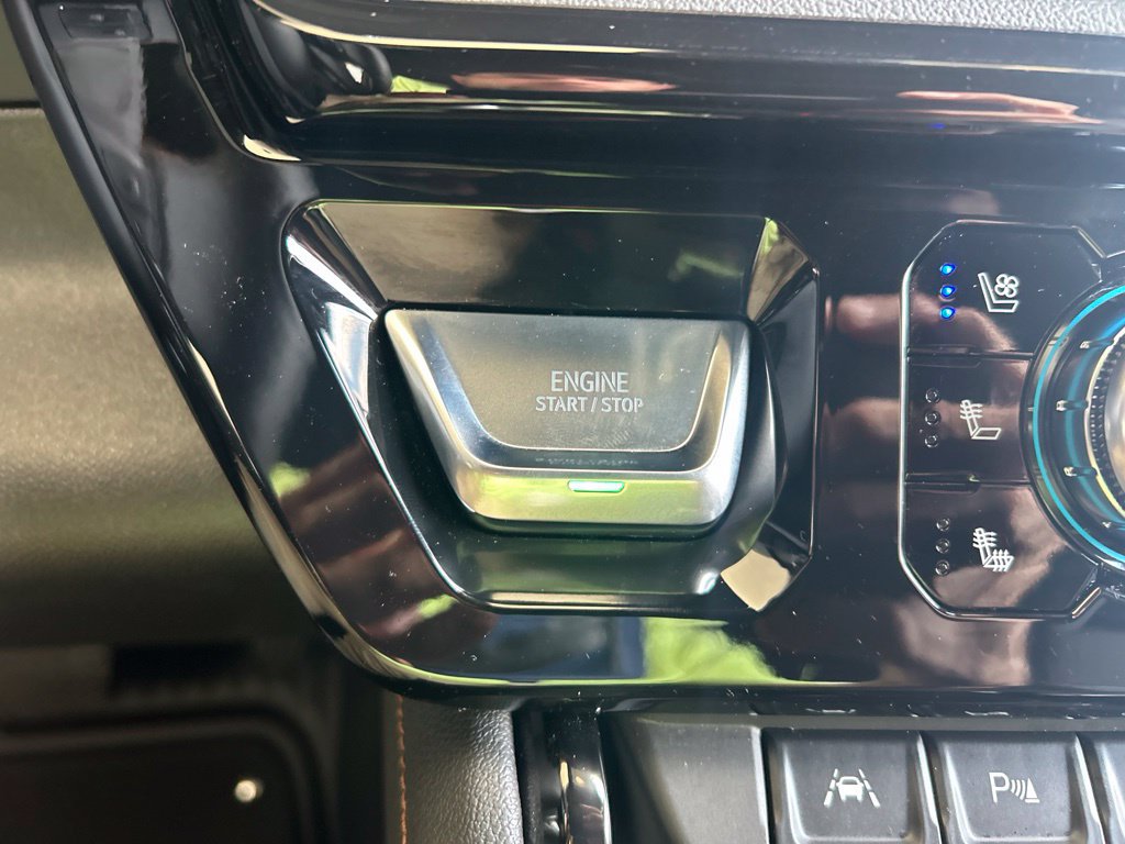 Certified 2026 GMC Sierra 1500 AT4 w/ AT4 Premium Package AWD/4WD image 19