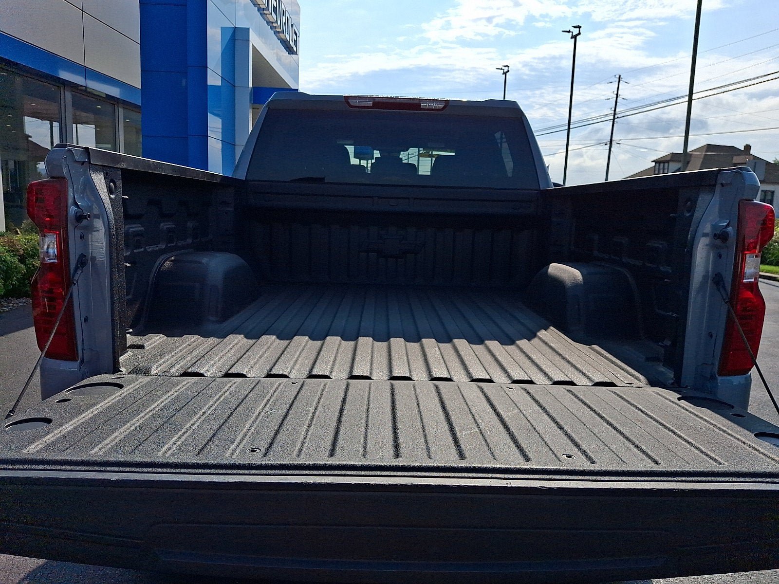 Used 2025 Chevrolet Silverado 1500 Custom Trail Boss AWD/4WD image 27