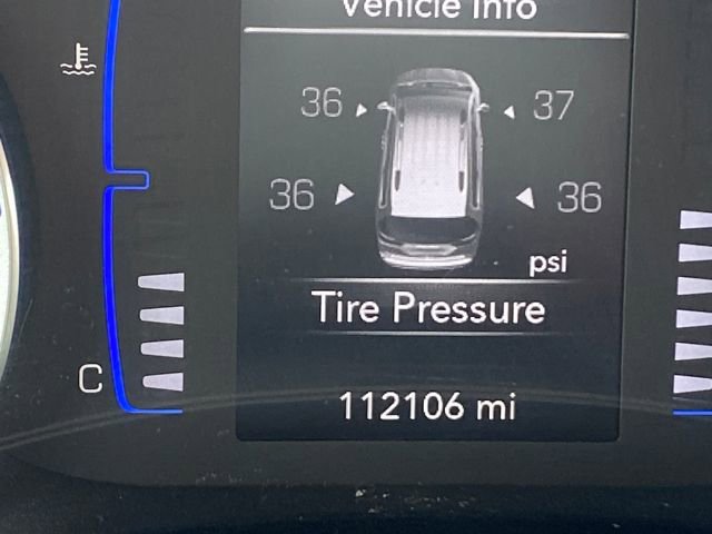 Used 2021 Chrysler Voyager Lxi image 30