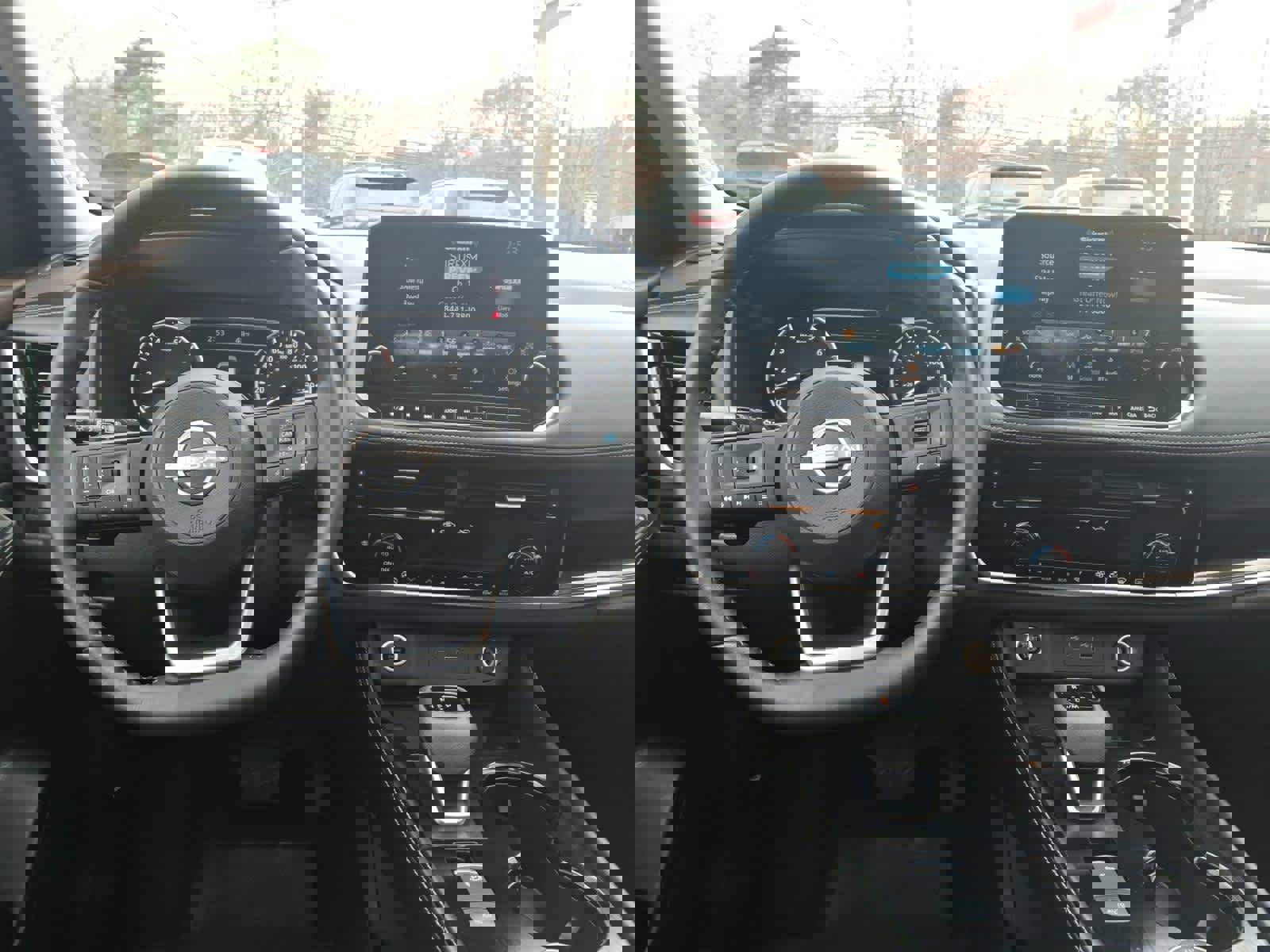 Certified 2022 Nissan Rogue SL w/ SL Premium Package AWD/4WD image 17