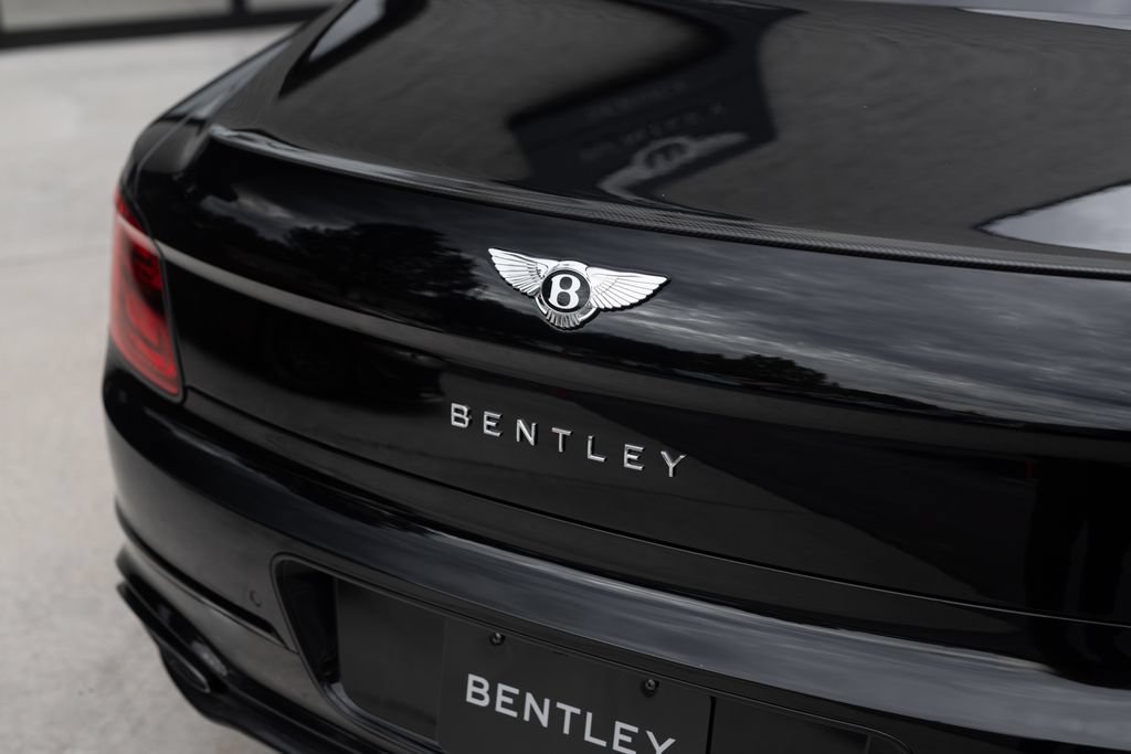 Used 2024 Bentley Flying Spur W12 AWD/4WD image 16
