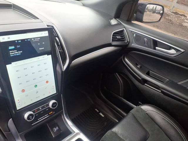 Certified 2022 Ford Edge ST image 23