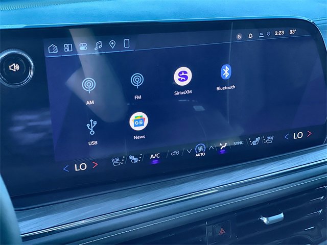 New 2026 Chevrolet Suburban Premier image 18