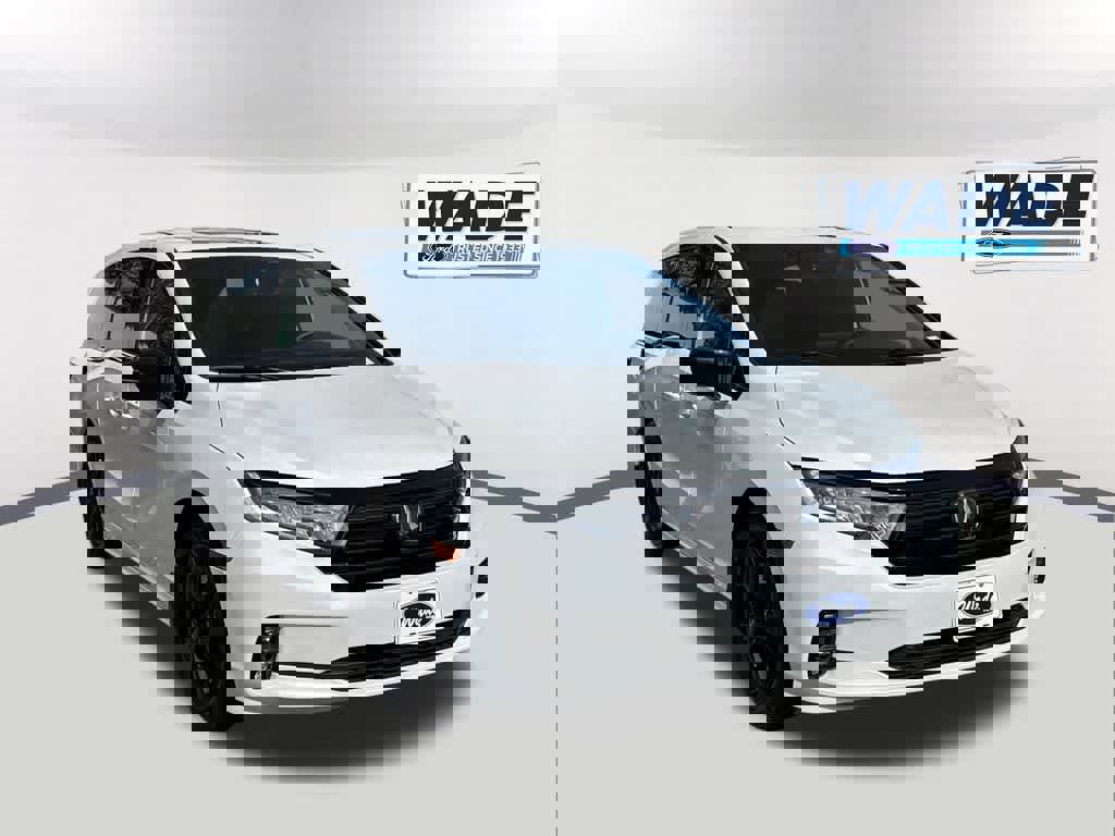 Used 2024 Honda Odyssey Sport image 3