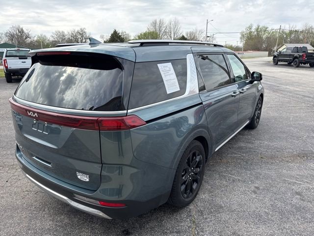 Used 2022 Kia Carnival SX Prestige image 5