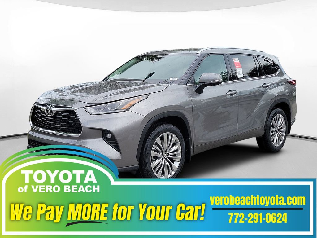 New 2026 Toyota Highlander Platinum image 1