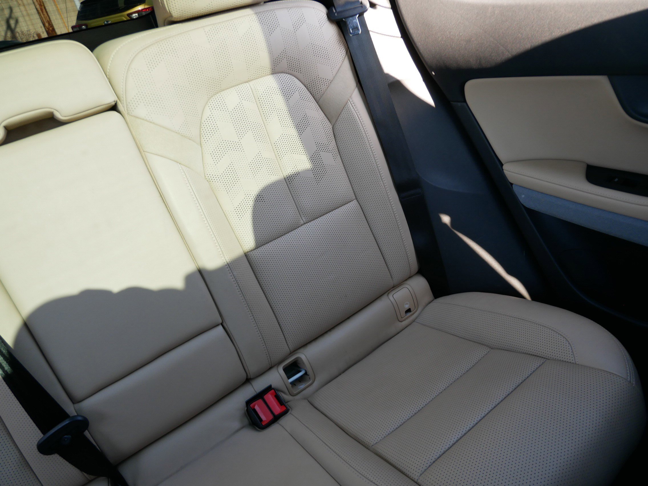 Used 2022 Polestar Polestar 2 w/ Plus Package image 14