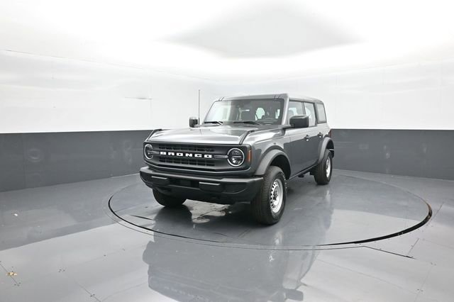 New 2025 Ford Bronco 4-Door image 3