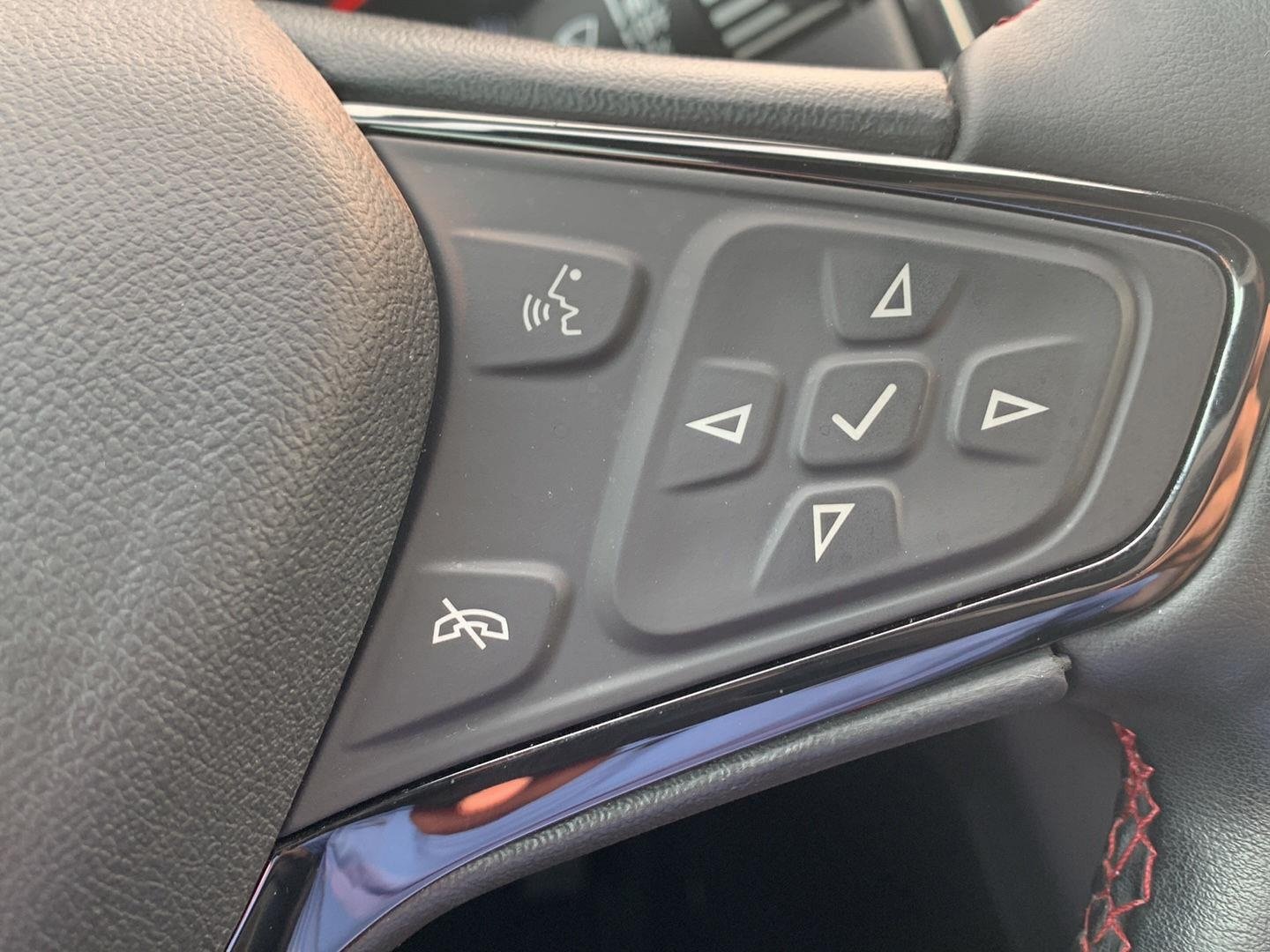 Certified 2023 Chevrolet Equinox RS AWD/4WD image 11