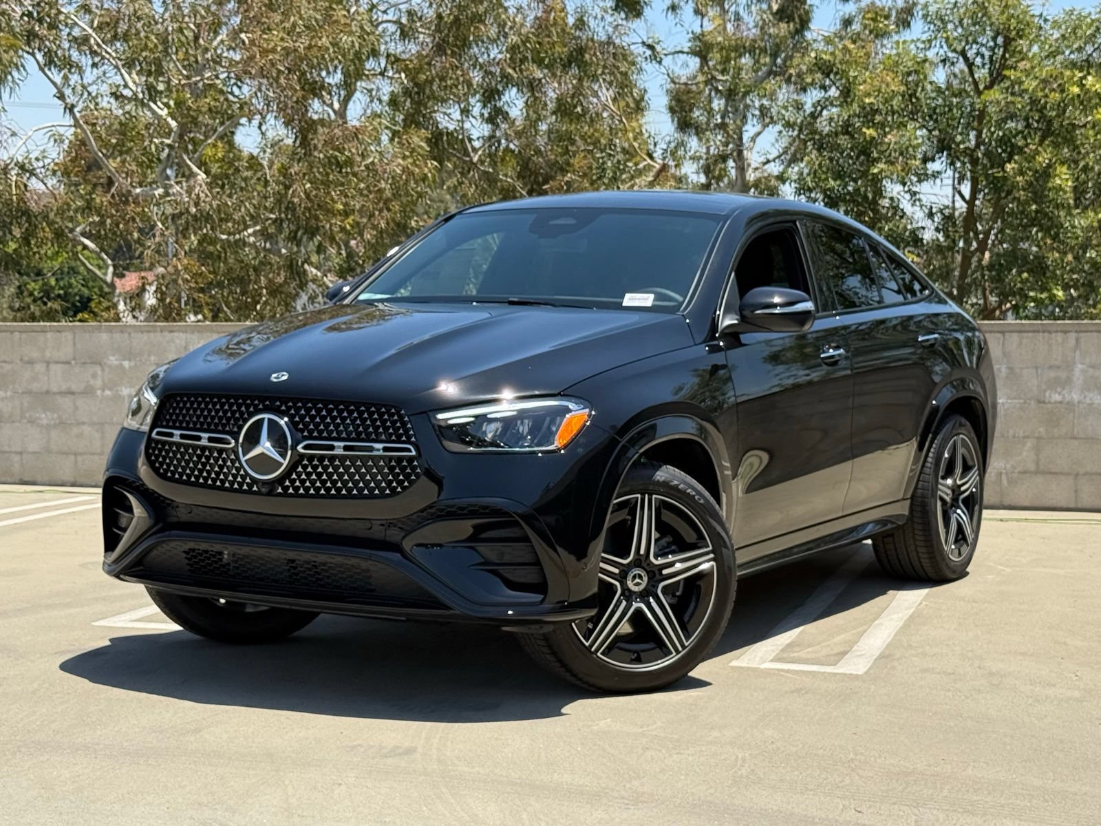 New 2026 Mercedes-Benz GLE 450 4MATIC Coupe image 2