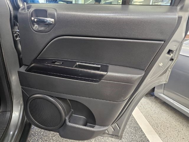 Used 2012 Jeep Patriot Latitude image 28