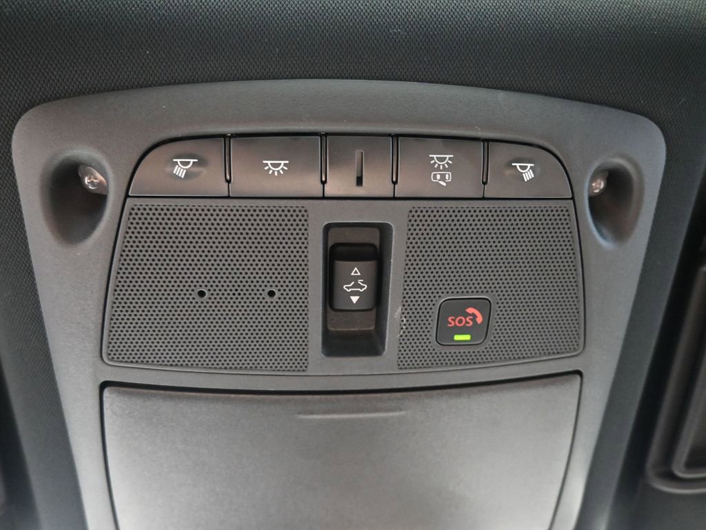 Used 2024 Nissan Armada Platinum w/ Cargo Package image 21
