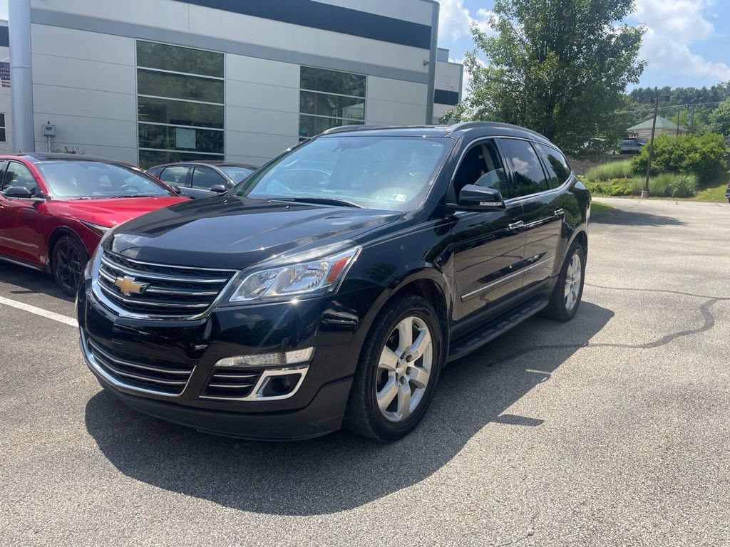 Used 2017 Chevrolet Traverse Premier AWD/4WD image 3