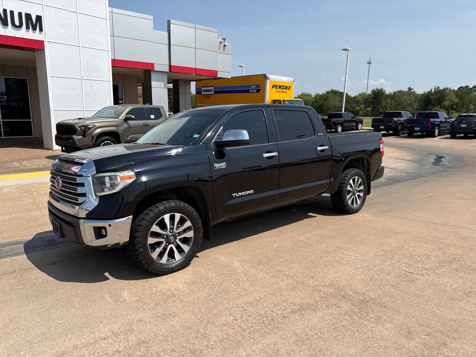 Used 2018 Toyota Tundra Limited w/ Limited Premium Package AWD/4WD video 2