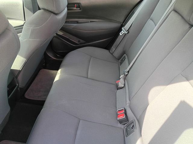 Used 2022 Toyota Corolla LE FWD image 14
